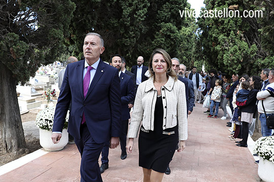 Castellón celebra la festividad de Todos los Santos con la tradicional visita a los cementerios