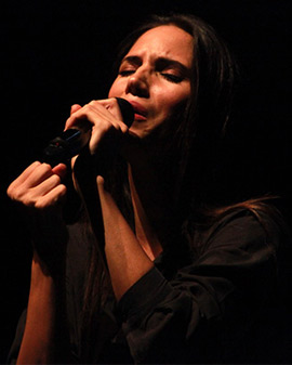 Imágenes del concierto de la cantante India Martínez en la UJI