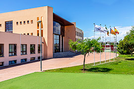 El colegio Agora Lledó International School, entre los 100 mejores del mundo