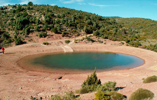 Sacañet y Canales