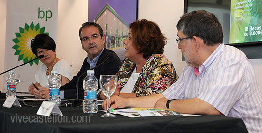 La refinería de Castelló lanza la 1ª edición de becas BP-FP Dual con una dotación de 60.000€ La refinería de Castelló lanza la 1ª edición de becas BP-FP Dual con una dotación de 60.000€