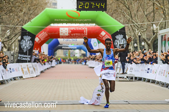 Éxito en la décima edición de Marató BP Castelló Éxito en la décima edición de Marató BP Castelló
