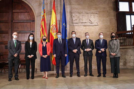 bp y la Generalitat Valenciana se alían para descarbonizar el transporte y la industria en la región