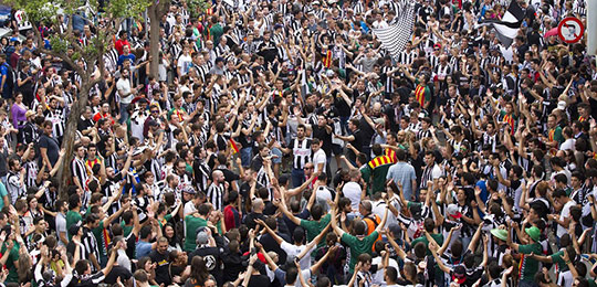 ¡La Marea Albinegra ya supera los 5000 aficionados!