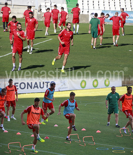 Entrenamiento del CD Castellón a puertas abiertas 