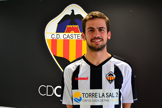 Jordi Marenyà renueva su contrato como jugador del CD Castellón