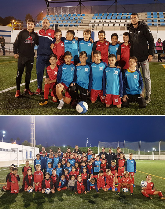 David Cubillas y Álvaro Campos pasan la tarde con los jugadores del fútbol base del San Pedro