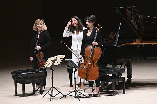 Concierto de Trio Sōra en el Auditorio de Castellón Concierto de Trio Sōra en el Auditorio de Castellón