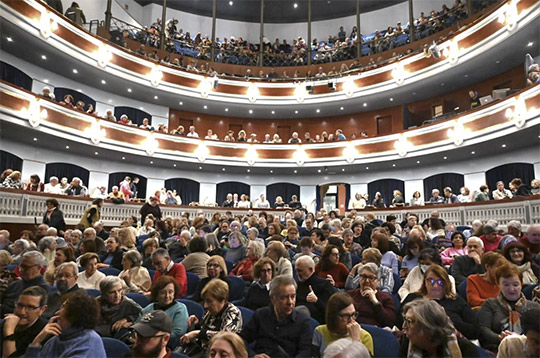 El IVC celebra el Día Mundial del Teatro con un encuentro con personas abonadas del Principal de Castelló