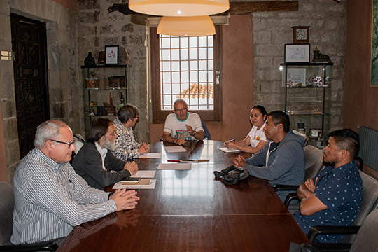 Representantes de ASOL explican los proyectos desarrollados con el 0,7% solidario de Morella