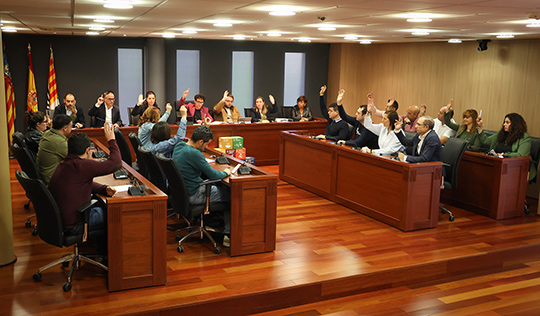 Onda impulsa la creación de la Alquería Cultural y aprueba nuevas bonificaciones a empresas en el IAE