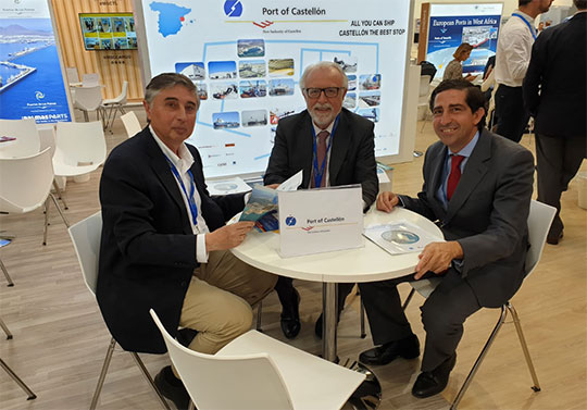 El puerto de Castellón mantiene diversas reuniones de trabajo en la feria para presentar sus novedades en materia de infraestructuras productivas y logísticas
