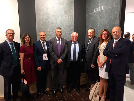 El puerto de Castellón participa en la feria Cersaie en Bolonia para respaldar al sector y dar a conocer su oferta de infraestructuras y servicios