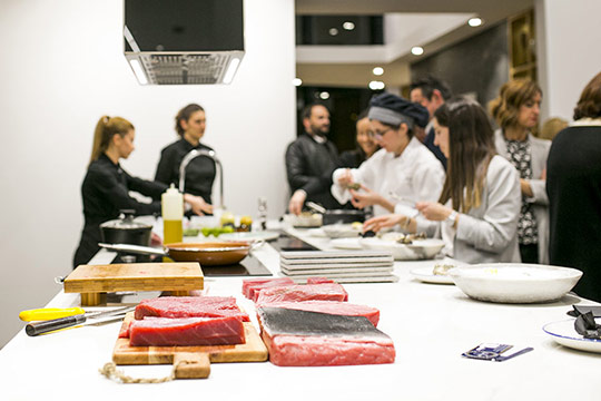 Showcooking de Puerta del Sol en Porcelanosa Showcooking de Puerta del Sol en Porcelanosa