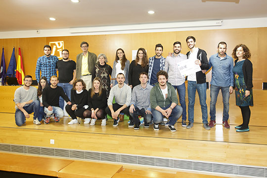 El grupo «Café sin tiempo» gana la XV edición del concurso sobre publicidad exterior realizado en la UJI