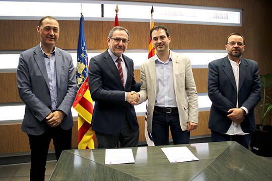 Renovación del convenio del Aula Universitaria UJI-Vila de Onda Renovación del convenio del Aula Universitaria UJI-Vila de Onda