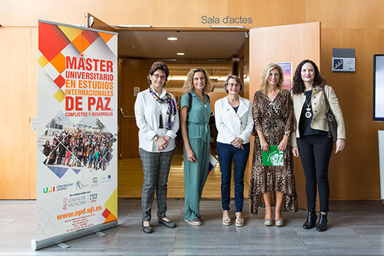 La UJI inaugura la 25 edición del Máster en Estudios Internacionales de Pau, Conflictos y Desarrollo La UJI inaugura la 25 edición del Máster en Estudios Internacionales de Pau, Conflictos y Desarrollo