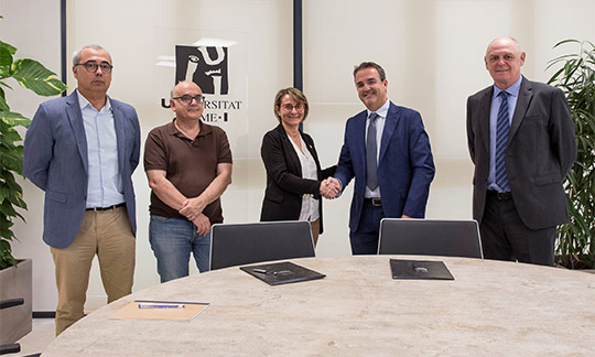 La UJI y BP Oil renuevan su convenio anual de colaboración La UJI y BP Oil renuevan su convenio anual de colaboración