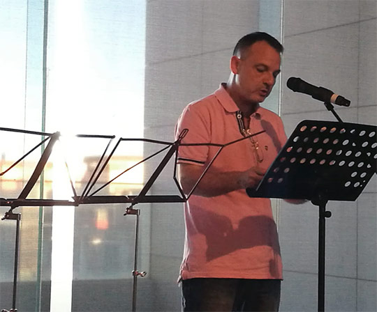 Berna Blanch Chirivella gana el VIII Premio Manel Garcia Grau de Poesía Berna Blanch Chirivella gana el VIII Premio Manel Garcia Grau de Poesía