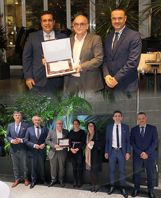 RUVID recibe la Placa de Honor 2021 de la Asociación Española de Científicos por su Anuario y Boletín InfoRUVID