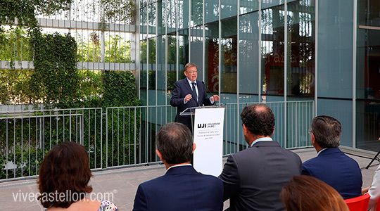 Visita al nuevo edificio de la Facultad de Ciencias de la Salud de la UJI en Castelló