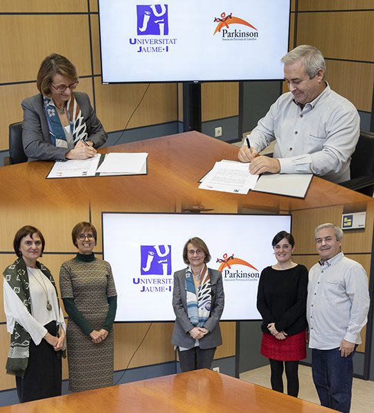 La UJI y la Asociación de Parkinson de Castellón firman un convenio de colaboración La UJI y la Asociación de Parkinson de Castellón firman un convenio de colaboración