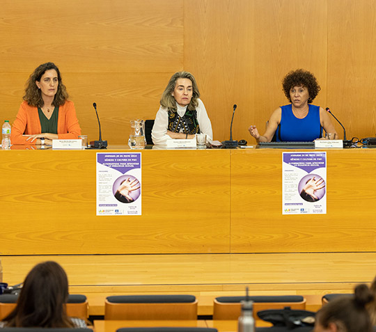 La UJI aborda en una jornada la violencia sexual desde la legislación, el papel del porno y la asistencia a víctimas de delitos sexuales La UJI aborda en una jornada la violencia sexual desde la legislación, el papel del porno y la asistencia a víctimas de delitos sexuales