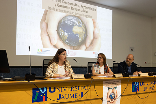 La UJI y CRUE fomentan prácticas sostenibles en el ámbito universitario con un encuentro sobre cooperación, agroecología y consumo responsable