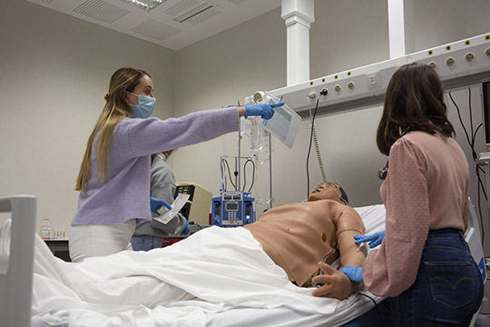 La UJI es la cuarta universidad de España con mejores resultados en las pruebas del MIR