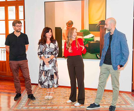 La Llotja del Cànem acoge la exposición «Pensé que estaba a solas» de Andrés Gallego La Llotja del Cànem acoge la exposición «Pensé que estaba a solas» de Andrés Gallego