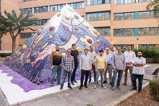 La UJI ultima un proyecto de investigación para mejorar la integración de energías renovables con baterías en la red eléctrica La UJI ultima un proyecto de investigación para mejorar la integración de energías renovables con baterías en la red eléctrica