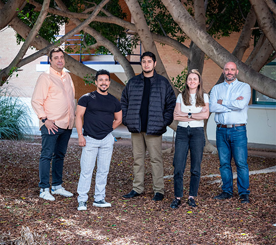 Un equipo investigador de la UJI crea una plataforma robótica con inteligencia artificial para acelerar la transición a una industria sostenible