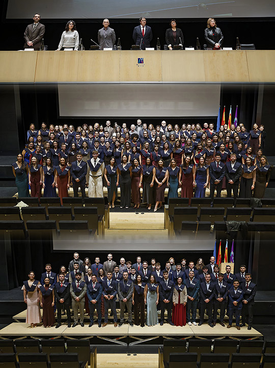 Más de 220 estudiantes participan en los actos de graduación de las titulaciones de Maestro/a y CAFE de la Facultad de Ciencias Humanas y Sociales