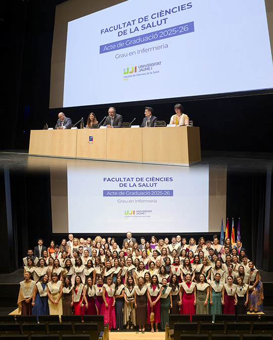 La UJI gradúa a 87 estudiantes de Enfermería y 85 de Medicina La UJI gradúa a 87 estudiantes de Enfermería y 85 de Medicina