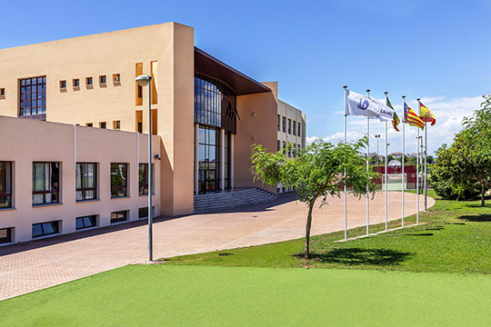 AGORA LLEDÓ INTERNATIONAL SCHOOL