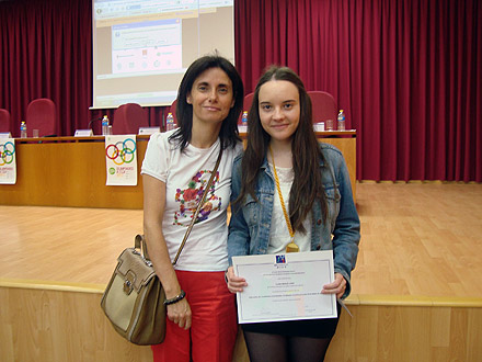 La alumna de BI Clara Miguel, en la final nacional de la Olimpiada de Economía