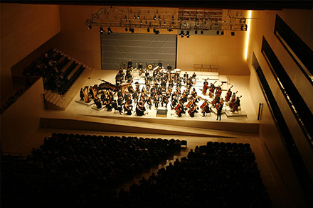Gran éxito de la Orquesta Mundial en el Auditorio de Castellón
