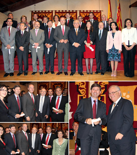 entrega al Alcalde de Castellón, Alfonso Bataller, de L’Alta Distinció Francesc de Vinatea de Les Corts Valencianes entrega al Alcalde de Castellón, Alfonso Bataller, de L’Alta Distinció Francesc de Vinatea de Les Corts Valencianes