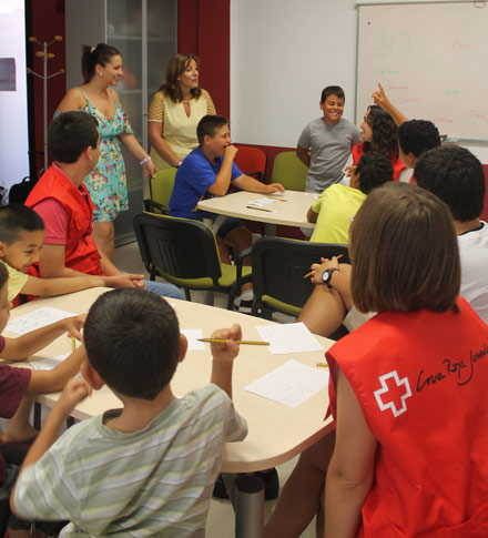 Benicàssim presenta su programa de ayuda a escolares durante el verano Benicàssim presenta su programa de ayuda a escolares durante el verano