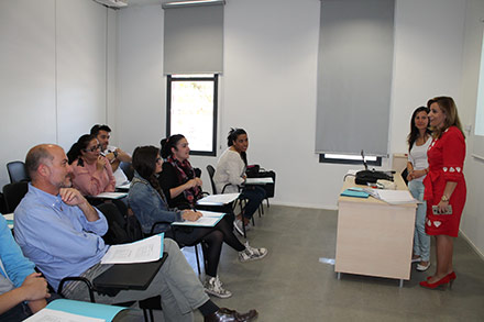 Cursos de idiomas gratuitos para comerciantes en Benicàssim Cursos de idiomas gratuitos para comerciantes en Benicàssim