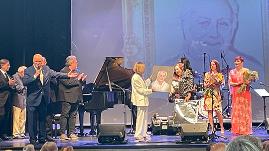 Benicàssim homenajea a Alejandro García Guinot alcalde de la ciudad entre 1995 y 1999 Benicàssim homenajea a Alejandro García Guinot alcalde de la ciudad entre 1995 y 1999
