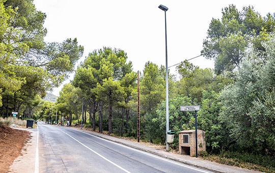 Benicàssim mejora la iluminación de sus urbanizaciones de montaña Montornés, La Parreta y Las Palmas