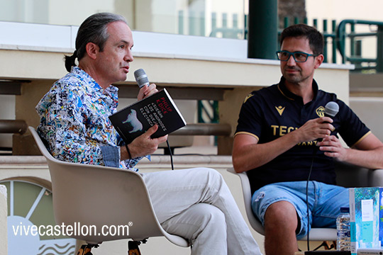 El investigador científico y escritor Carlos Briones en las sesiones literarias Leeinfluencers