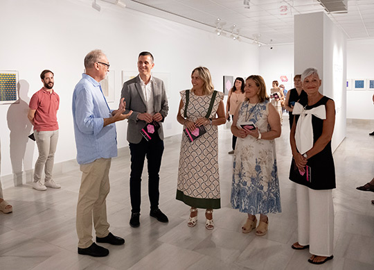  La Diputación de Castellón y el Ayuntamiento de Benicàssim difunden la cultura y el arte contemporáneo en Villa Elisa a través de la exposición ‘Monika Buch. Forma y color’
