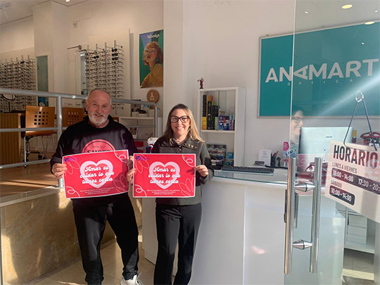 El comercio local de Benicàssim se alía con San Valentín para incentivar las compras de proximidad