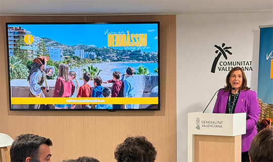 Benicàssim presenta en Fitur 2026 su oferta de turismo familiar bajo el lema “Vive un Benicàssim muy vivo”