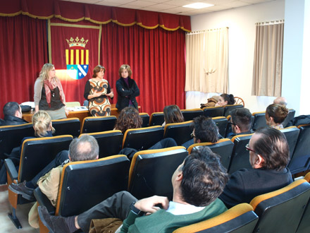 Los empresarios benicenses muestran su apoyo a la celebración del nuevo festival en Benicàssim Costa de Fuego Los empresarios benicenses muestran su apoyo a la celebración del nuevo festival en Benicàssim Costa de Fuego