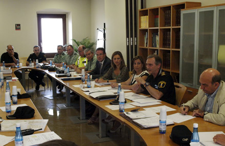 Dispositivos de seguridad del FIB y Costa de fuego Dispositivos de seguridad del FIB y Costa de fuego