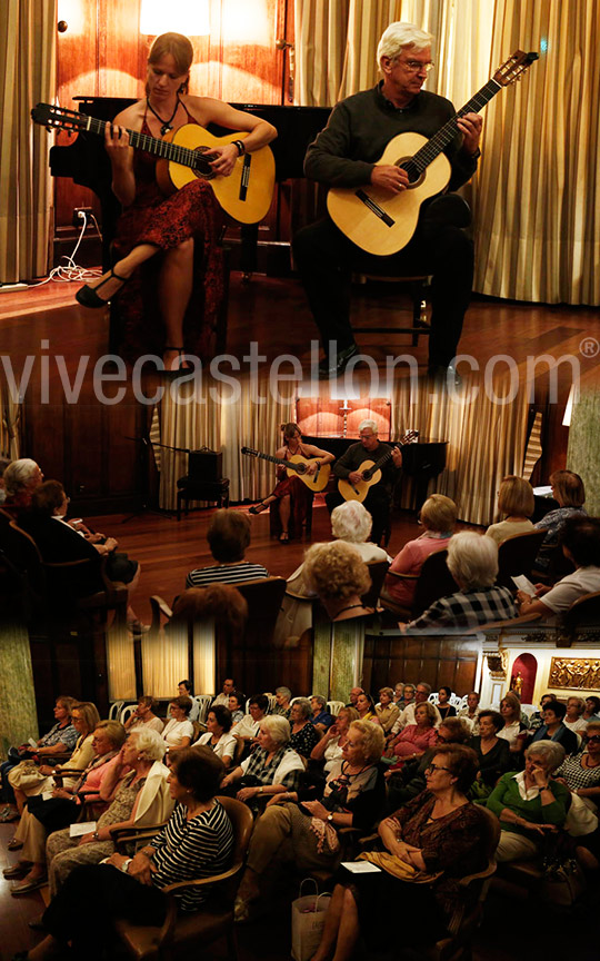 Concierto de Alfred y Helena Feenstra en el Real Casino Antiguo de Castelló