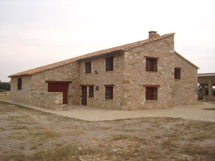 El albergue del Mas de Falcó, en Castellfort, se ha convertido en punto de referencia para la Societat Astronòmica de Castelló